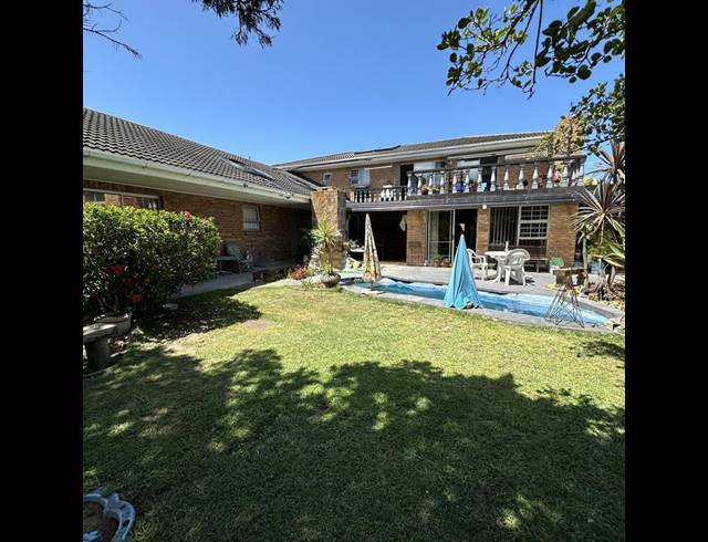 6 BEDROOM HOUSE FOR SALE IN HERSHAM